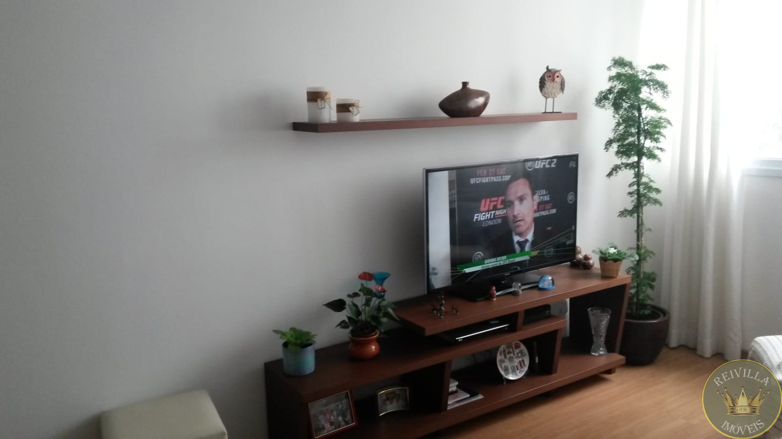 Vende-se APTO Tatuapé, com 2 dormitórios, 2 banheiros, sala, cozinha, área de serviço