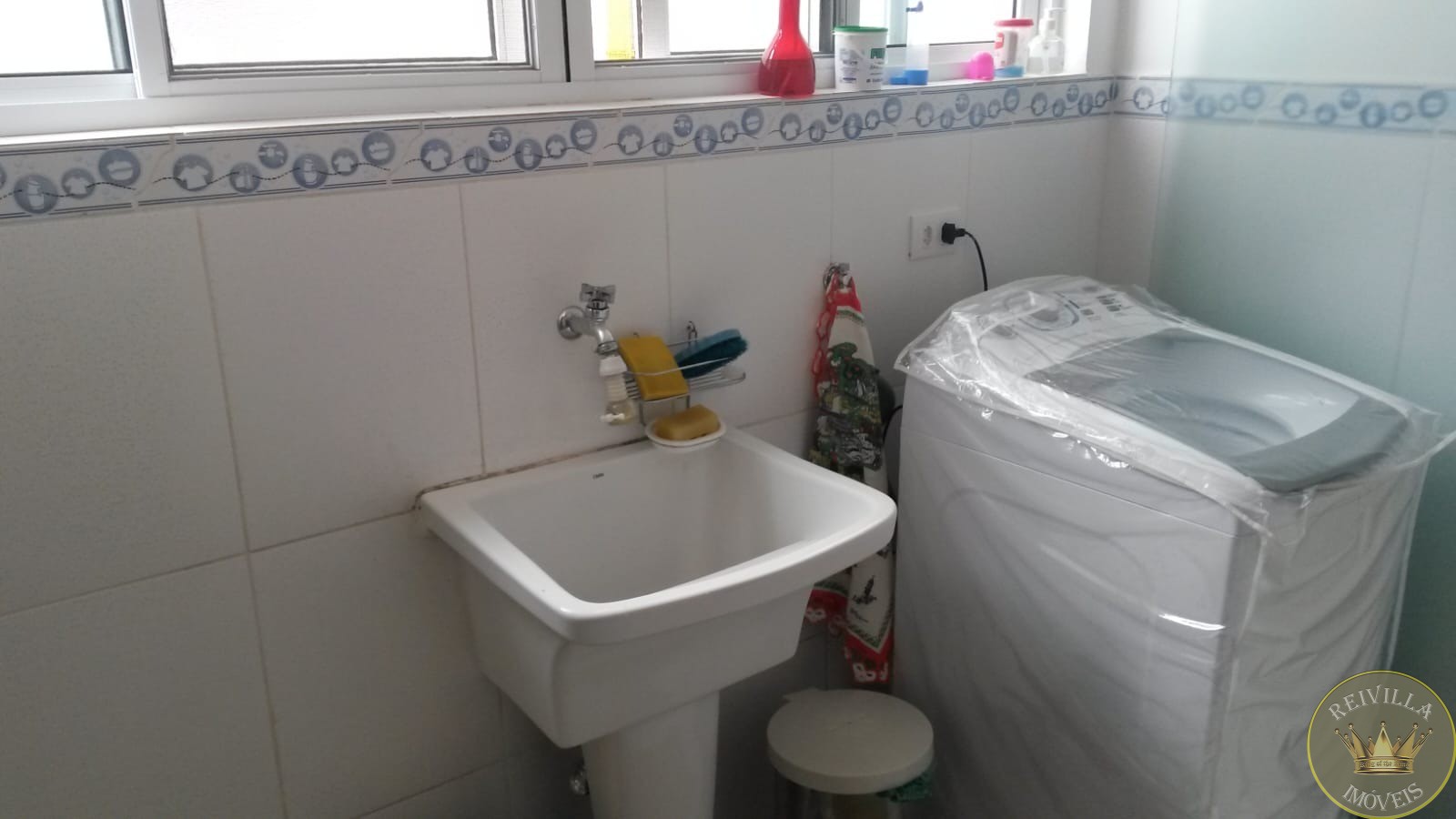 Vende-se APTO Tatuapé, com 2 dormitórios, 2 banheiros, sala, cozinha, área de serviço