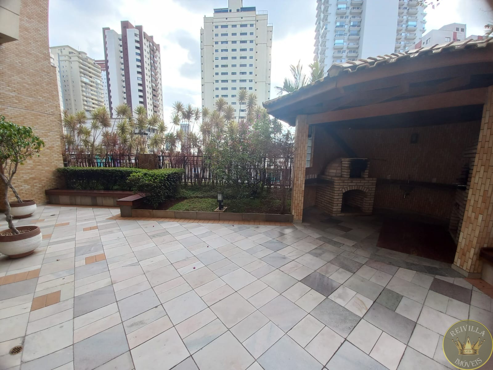 Apartamento com 139m² privativos no Tatuapé 03 suites e 03 vagas