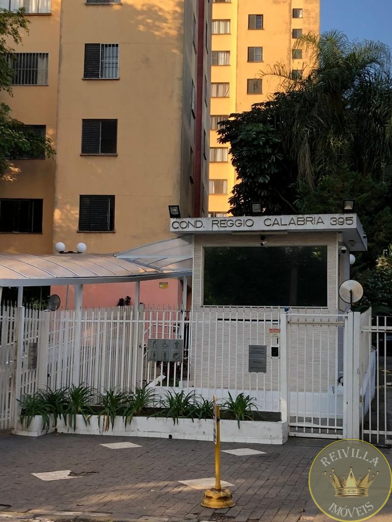 Excelente imóvel para Investidores e para quem quer morar ao lado de estação de METRÔ PEDRO II.