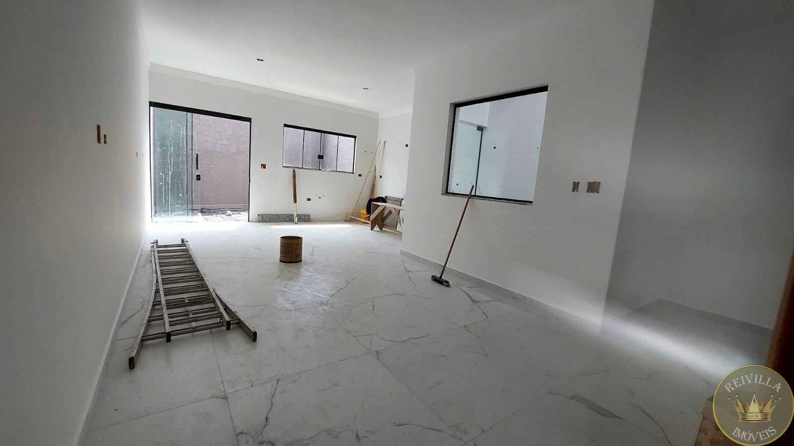 Excelente Sobrado 03 suítes e 04 vagas Novo com 170 mts ² na Mooca