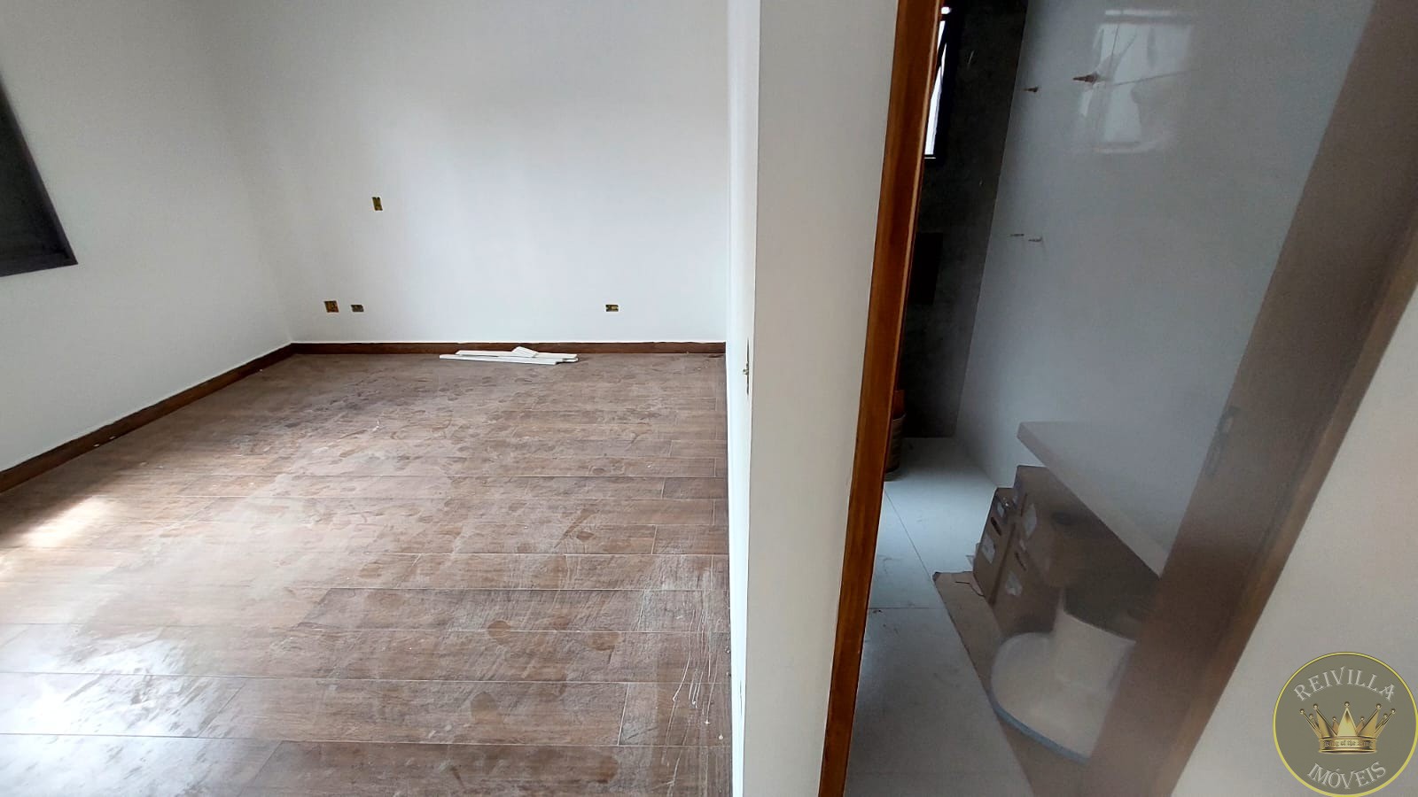 Excelente Sobrado 03 suítes e 04 vagas Novo com 170 mts ² na Mooca