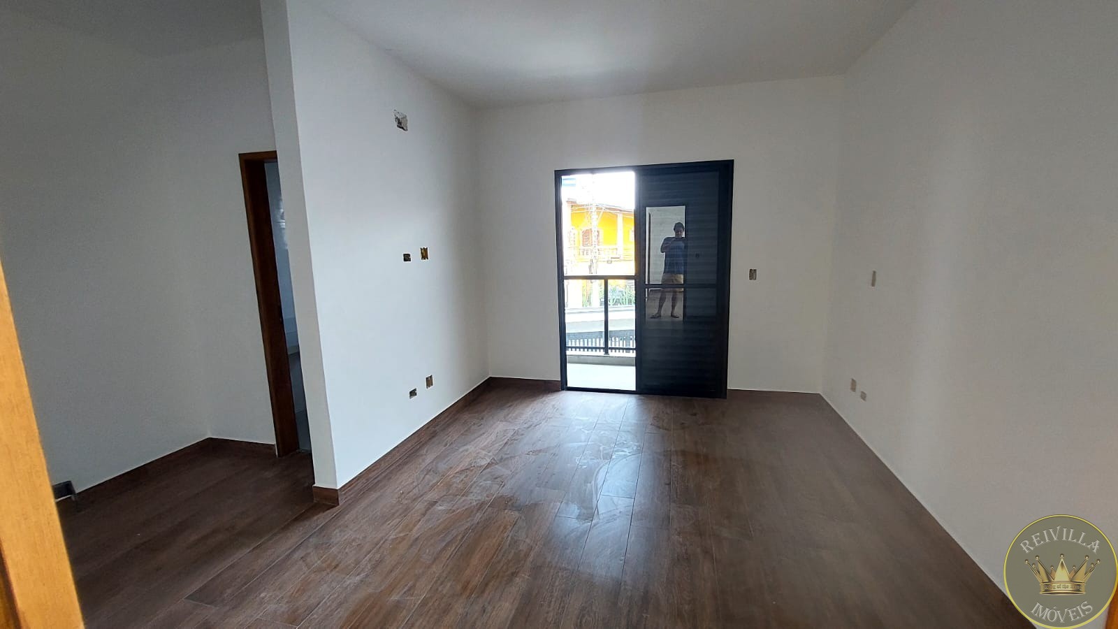 Excelente Sobrado 03 suítes e 04 vagas Novo com 170 mts ² na Mooca