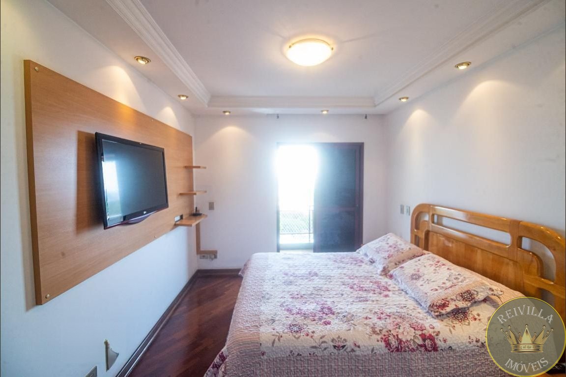 Apartamento com 3 Quartos e 01 suíte 4 vagas à Venda, 171 m² -
