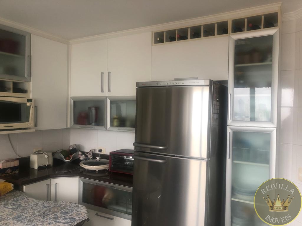 Apartamento vila diva, 130 metros, 3 suites, 3 vagas mais deposito