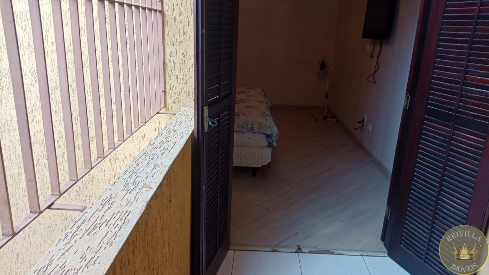 Excelente Casa Vila Graciosa Com Tres Suítes, Lavabo, Salas, Cozinha, Piscina