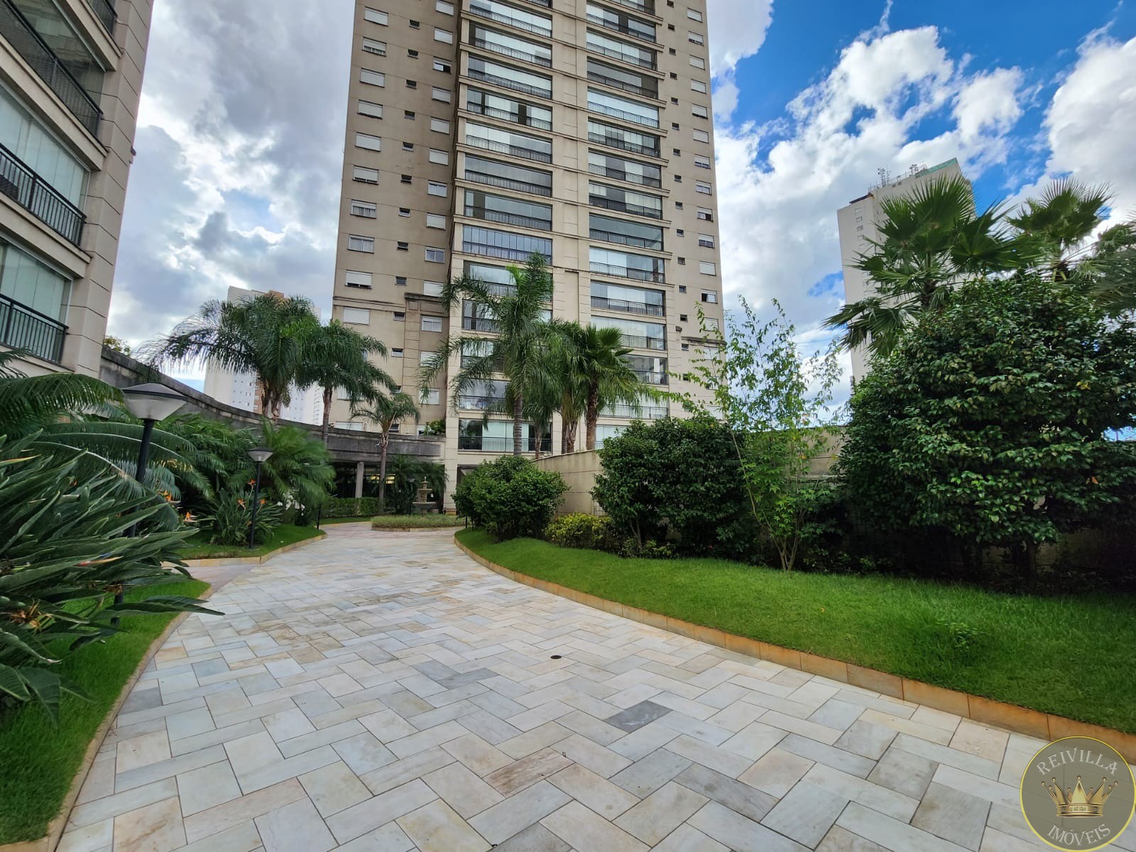 Excelente Apartamento 198 metros com varanda gourmet e lazer de clube no Tatuapé