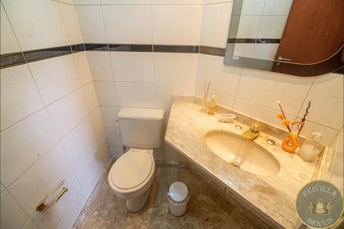 Apartamento com 3 Quartos e 01 suíte 4 vagas à Venda, 171 m² -