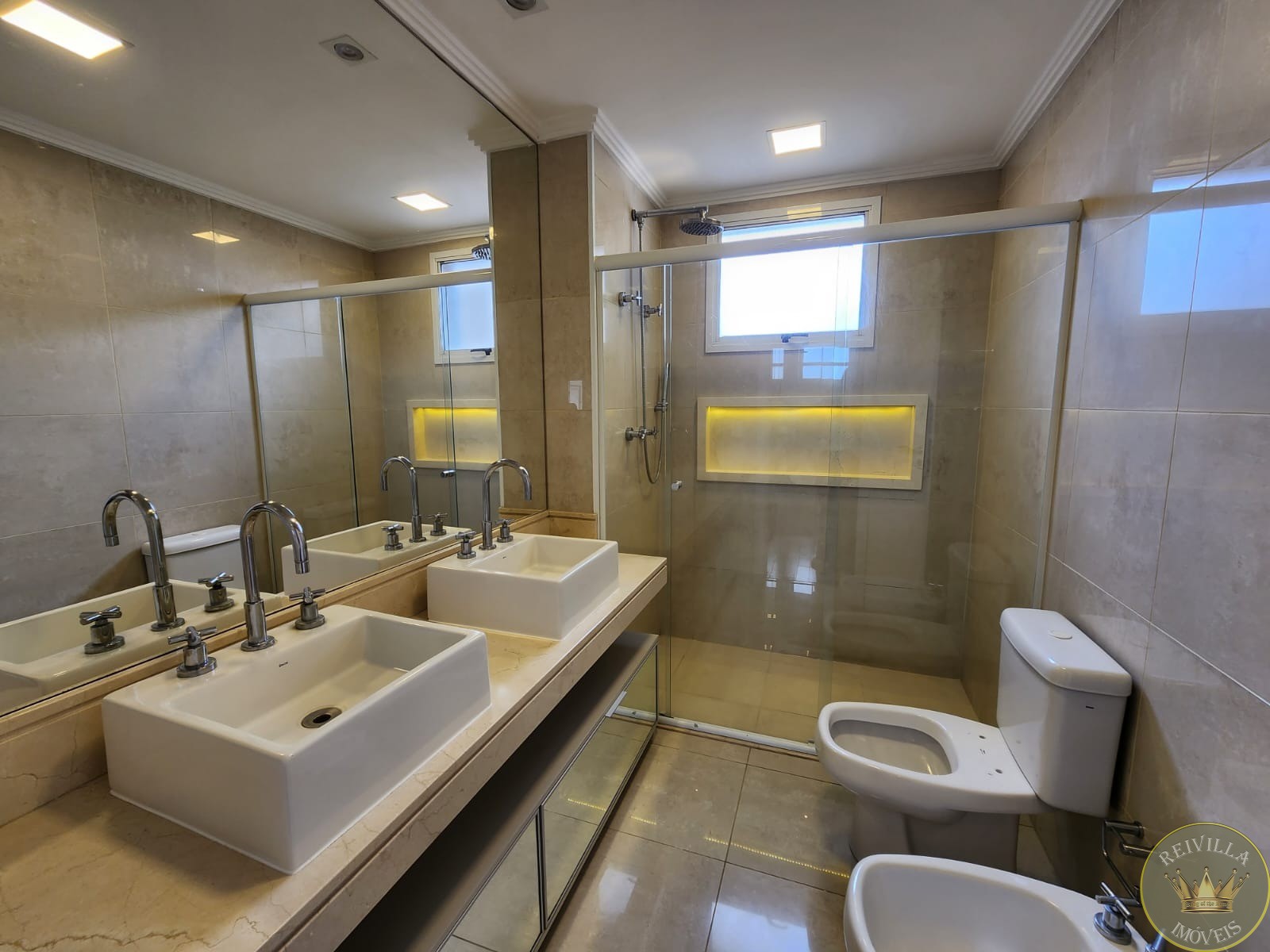 Excelente Apartamento 198 metros com varanda gourmet e lazer de clube no Tatuapé