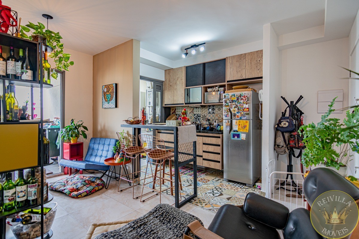 Apartamento Santa Cecilia com 2 Quartos sendo 01 suíte à Venda, 70 m²