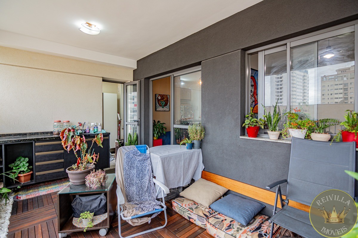 Apartamento Santa Cecilia com 2 Quartos sendo 01 suíte à Venda, 70 m²