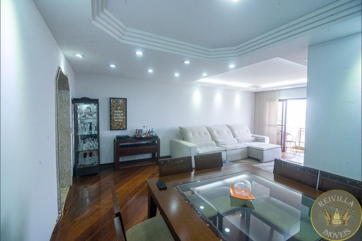 Apartamento com 3 quartos e 01 suíte 4 vagas à venda, 171 m²