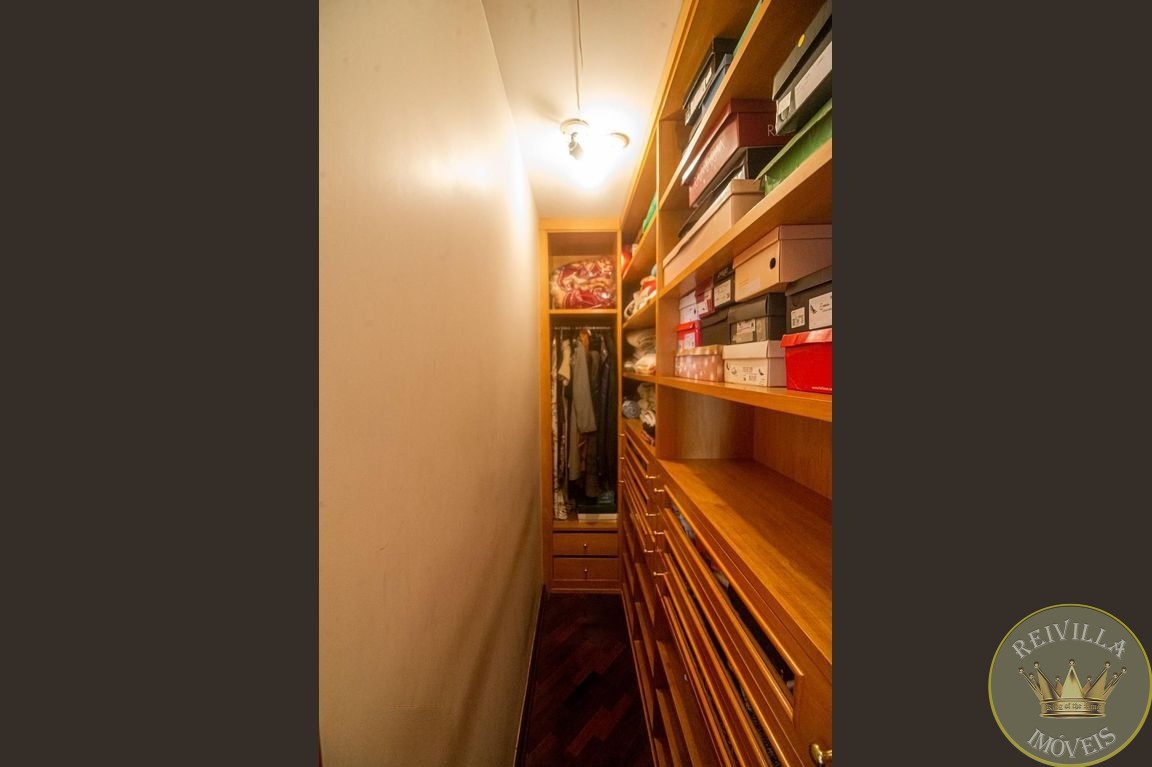 Apartamento com 3 Quartos e 01 suíte 4 vagas à Venda, 171 m² -