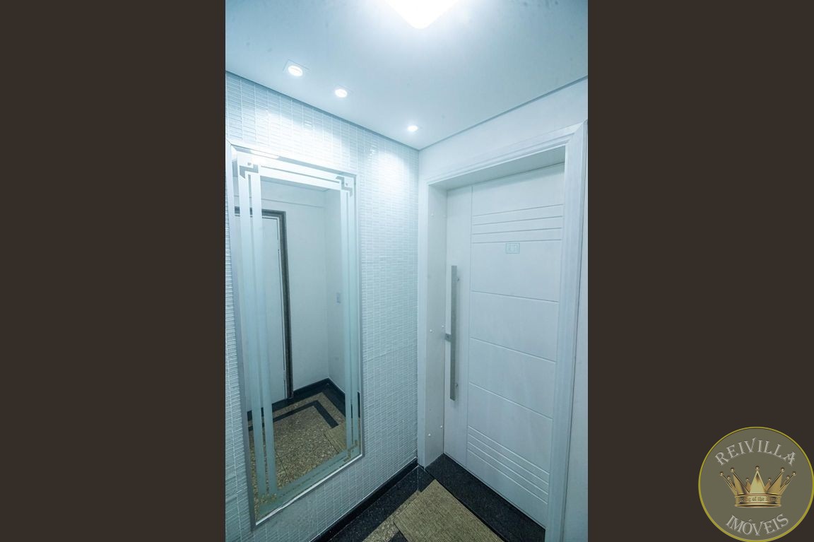 Apartamento com 3 Quartos e 01 suíte 4 vagas à Venda, 171 m² -