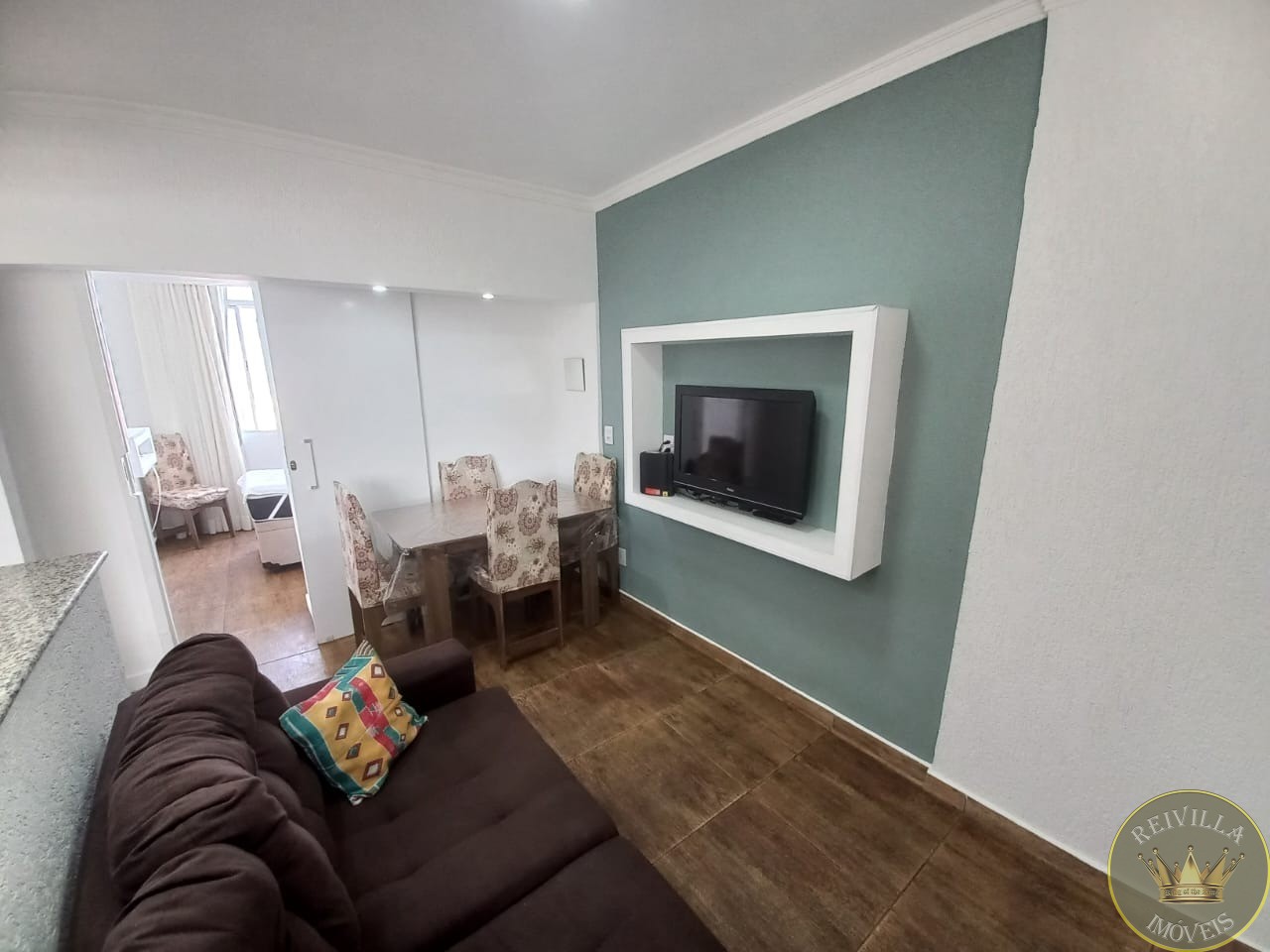 Vende Imóvel aconchegante com 2 quartos e 1 banheiro no total