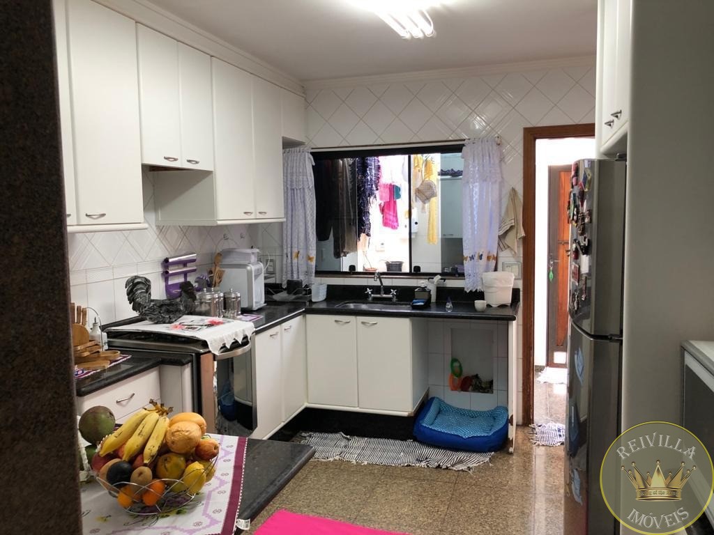 Sobrado em condomínio na Vila Prudente! -229 m²-03 Suítes ,04 Vagas