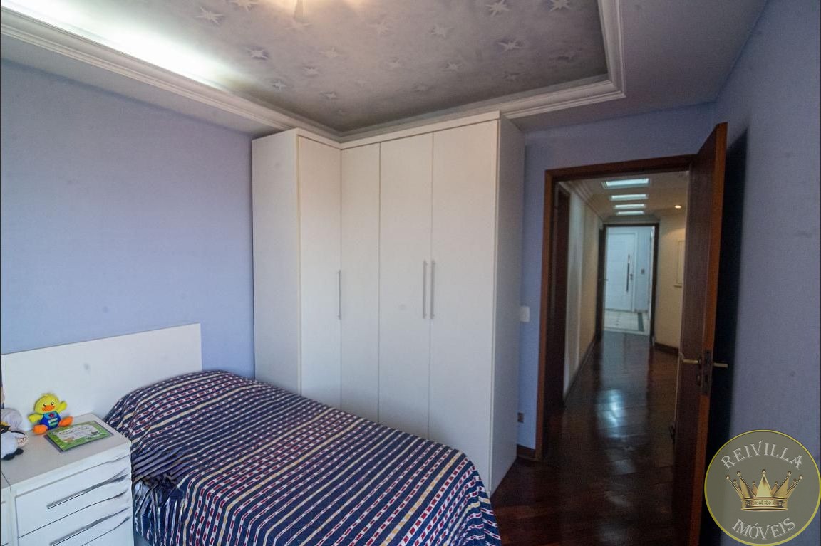 Apartamento com 3 Quartos e 01 suíte 4 vagas à Venda, 171 m² -