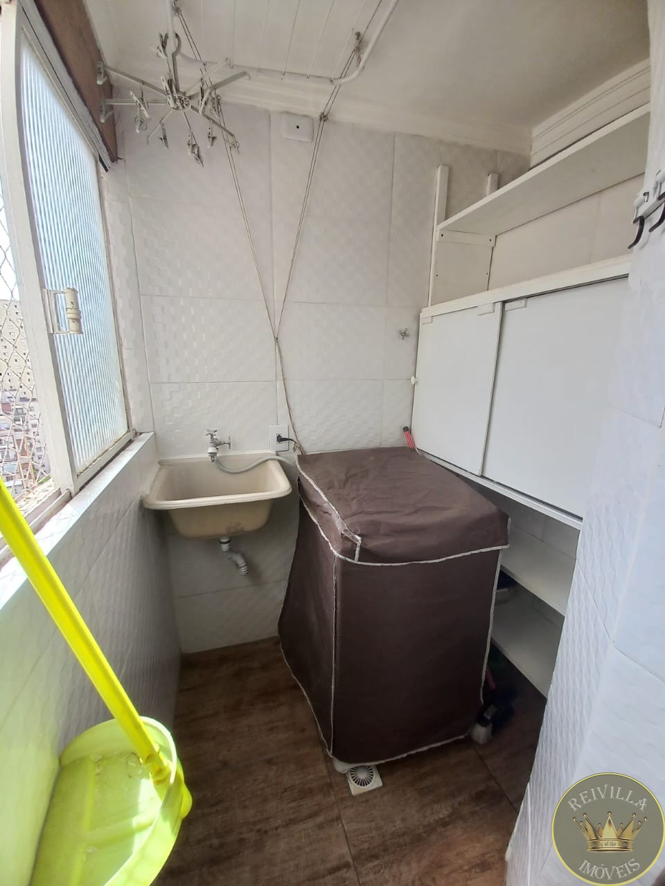 Vende Imóvel aconchegante com 2 quartos e 1 banheiro no total