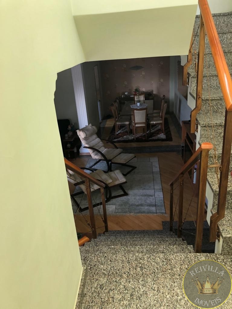Sobrado em condomínio na Vila Prudente! -229 m²-03 Suítes ,04 Vagas