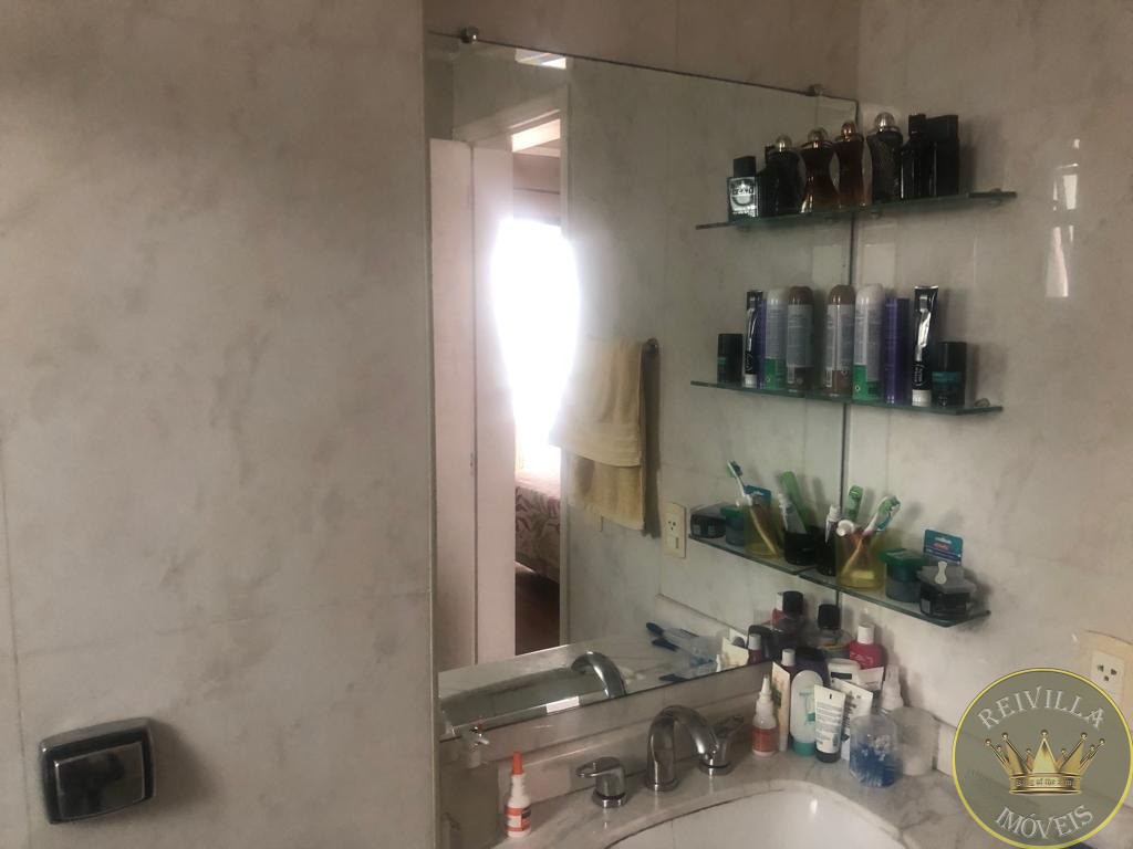 Apartamento vila diva, 130 metros, 3 suites, 3 vagas mais deposito