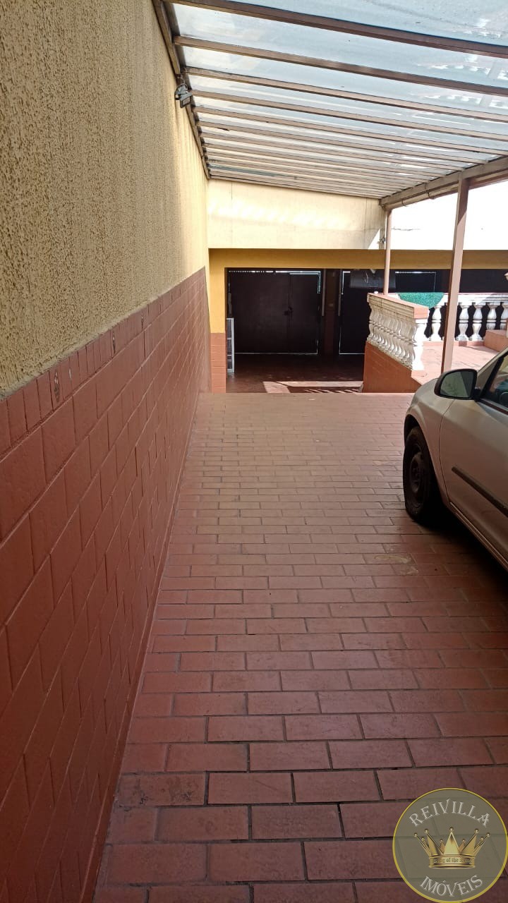 Excelente casa vila graciosa com tres suítes, lavabo, salas,