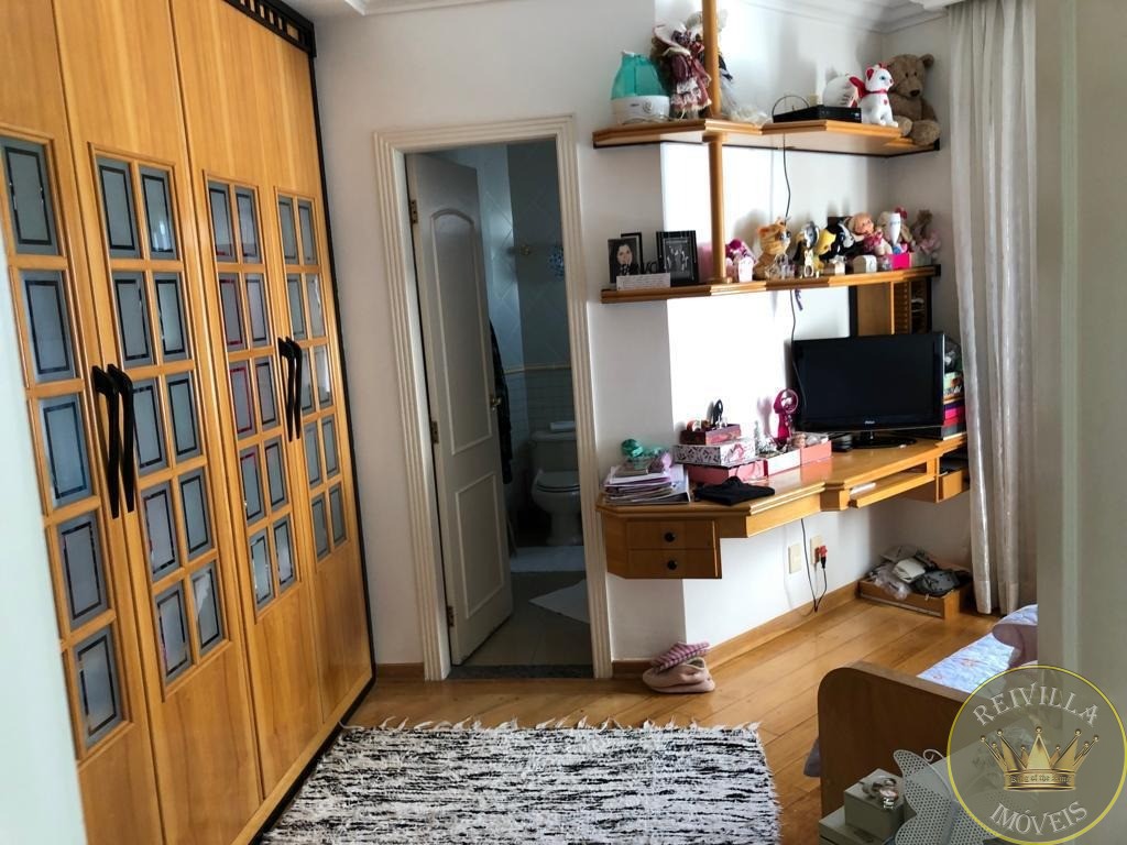 Sobrado em condomínio na Vila Prudente! -229 m²-03 Suítes ,04 Vagas
