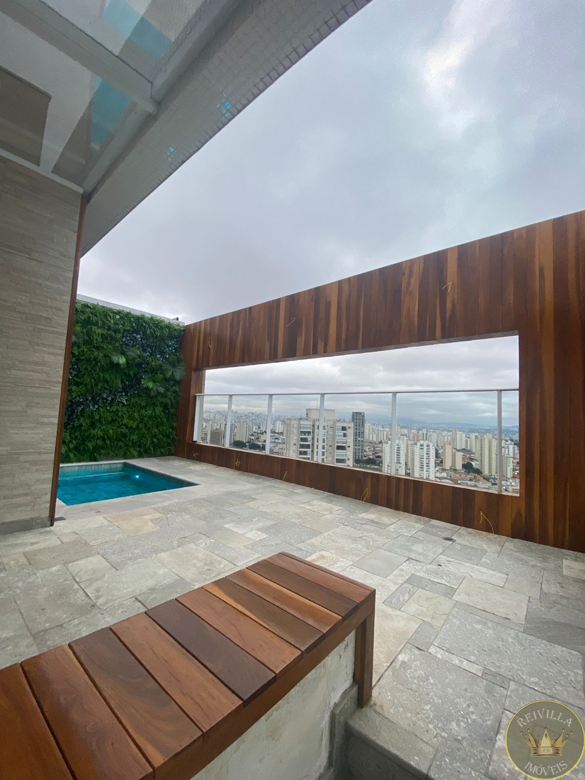 Cobertura na mooca, 220 metros, 4 suites, 4 vagas mais deposito, area gourmet, piscina privativa