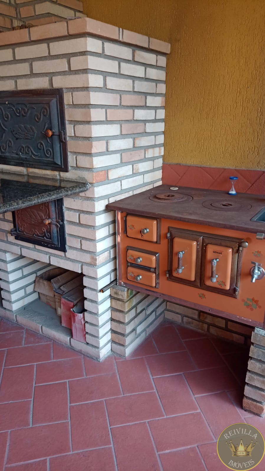 Excelente casa vila graciosa com tres suítes, lavabo, salas,