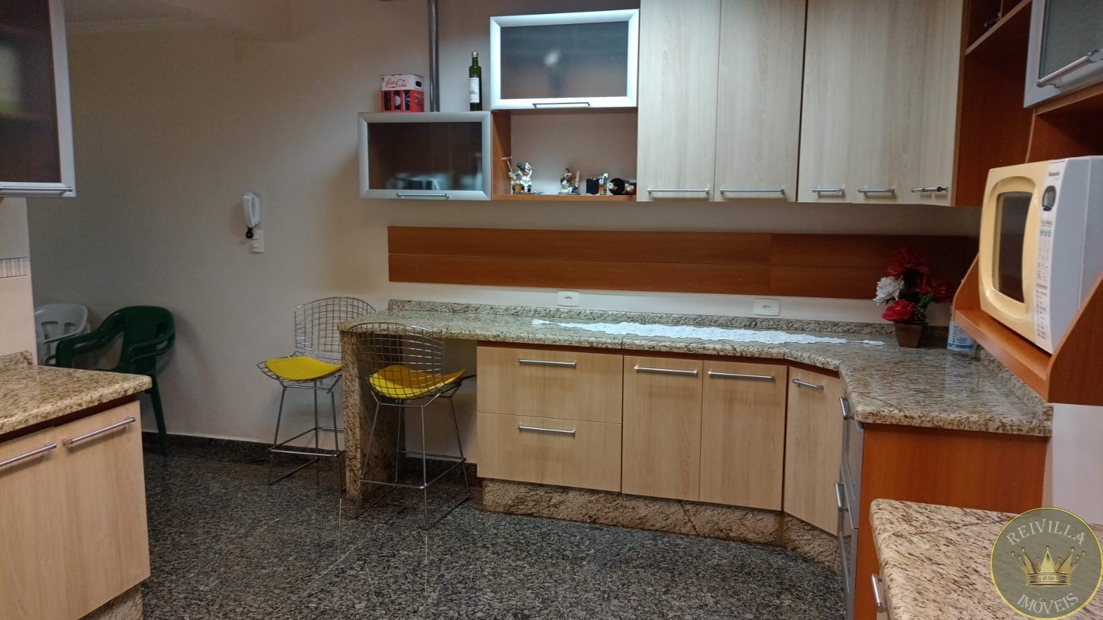 Excelente casa vila graciosa com tres suítes, lavabo, salas,