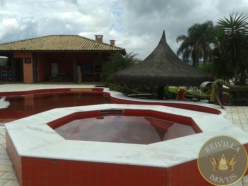 Linda chacara a venda na represa, no condominio riviera do j