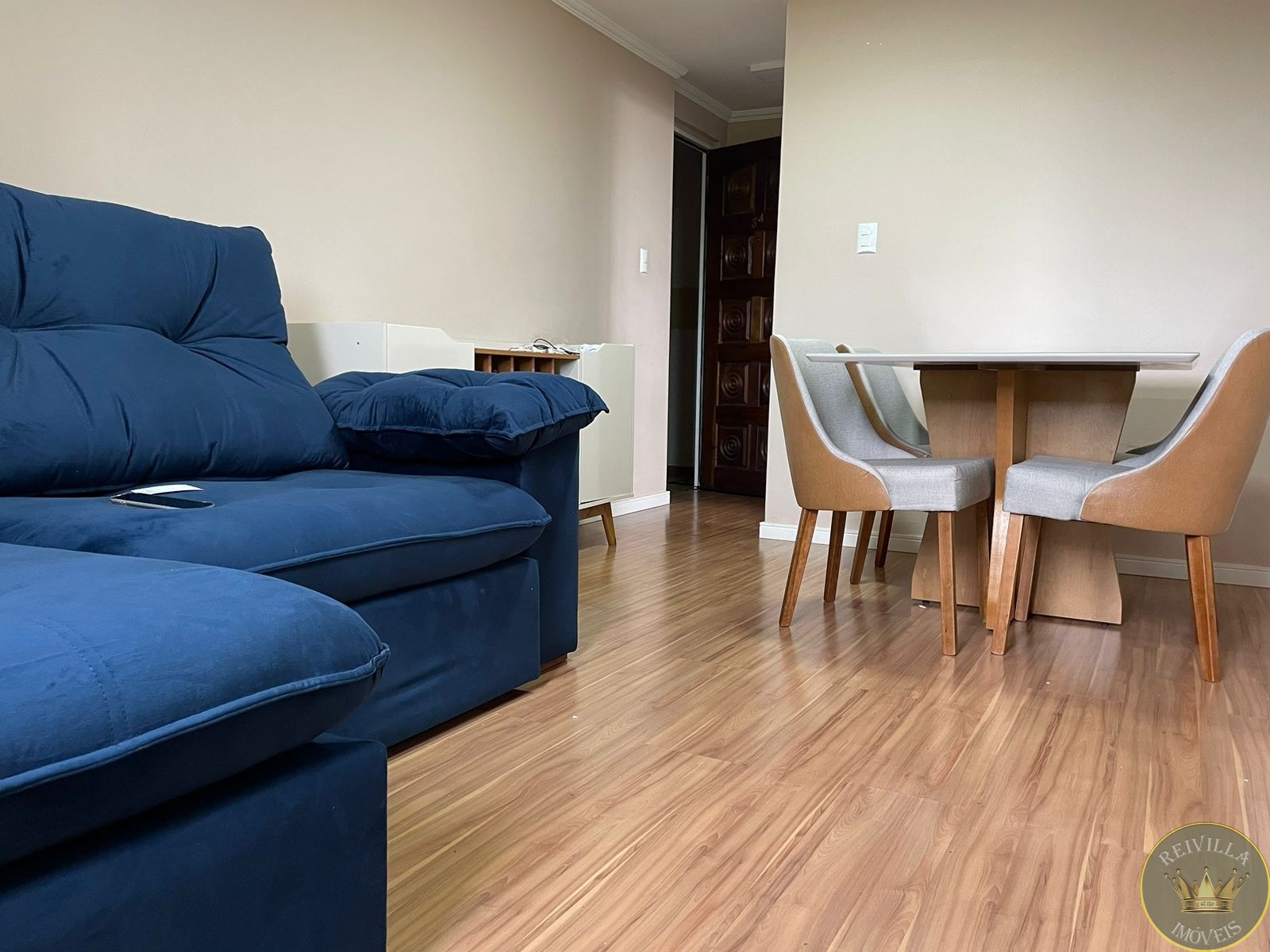 Apartamento bras, do lado do metro, 60 metros, 2 dorms, vaga livre e coberta