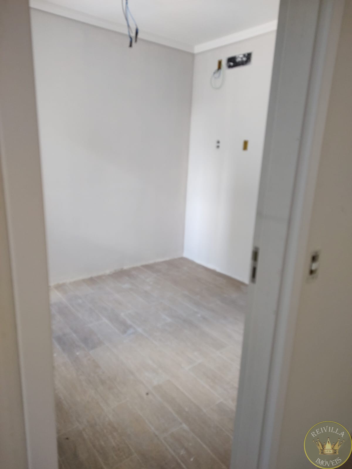 Excelentes Kitnets Novas para venda prox. Vila Ema com 31m² 01 dorm. Sala, cozinha e WC.