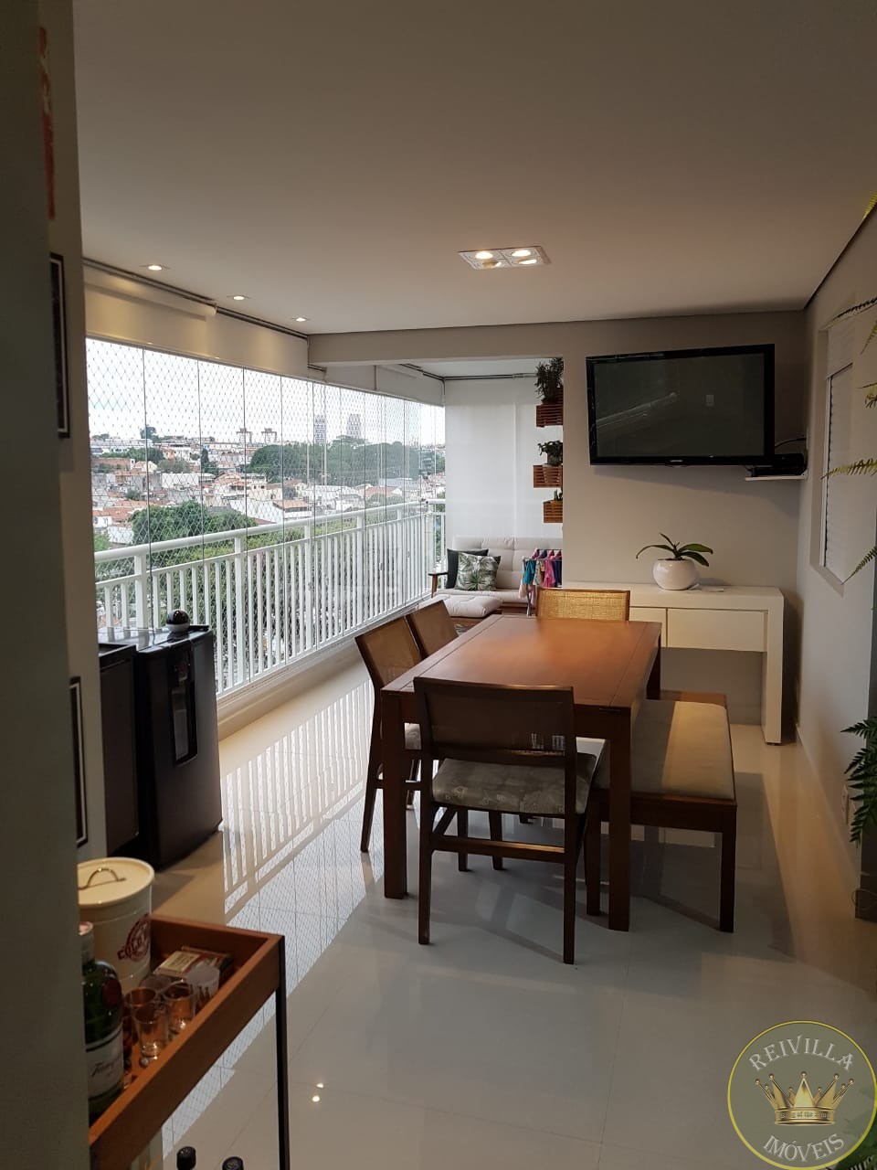 Apartamento na Mooca para venda com 89 m2 de área útil, recém reformado e com móveis planejado