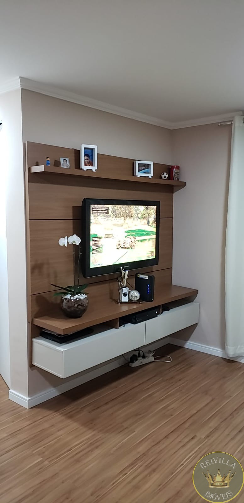 Apartamento bras, do lado do metro, 60 metros, 2 dorms, vaga livre e coberta