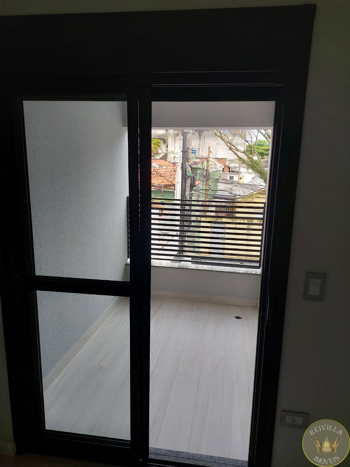 Casa Sobrado em Vila Alpina - São Paulo-02 SOBRADOS EM FASE DE ACABAMENTO