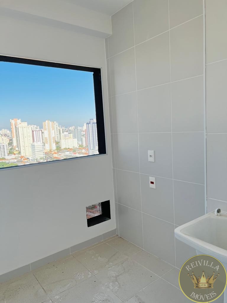 Apartamento novo no tatuape, 165 metros, 3 suites, 3 vagas mais deposito, varanda gourmet,andar alto
