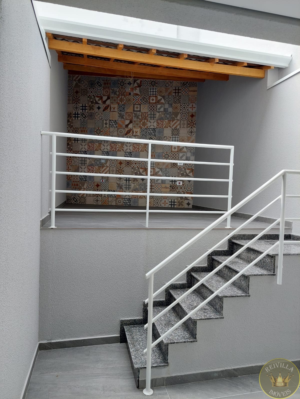 Casa Sobrado em Vila Alpina - São Paulo-02 SOBRADOS EM FASE DE ACABAMENTO