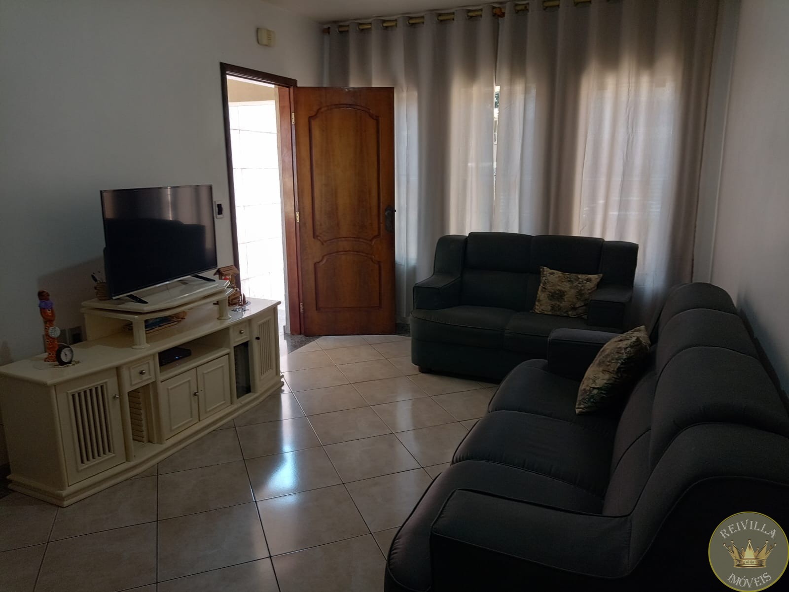 Excelente Sobrado com 3 Quartos ,sendo 01 suíte e 04 Vagas à Venda, 170 m²