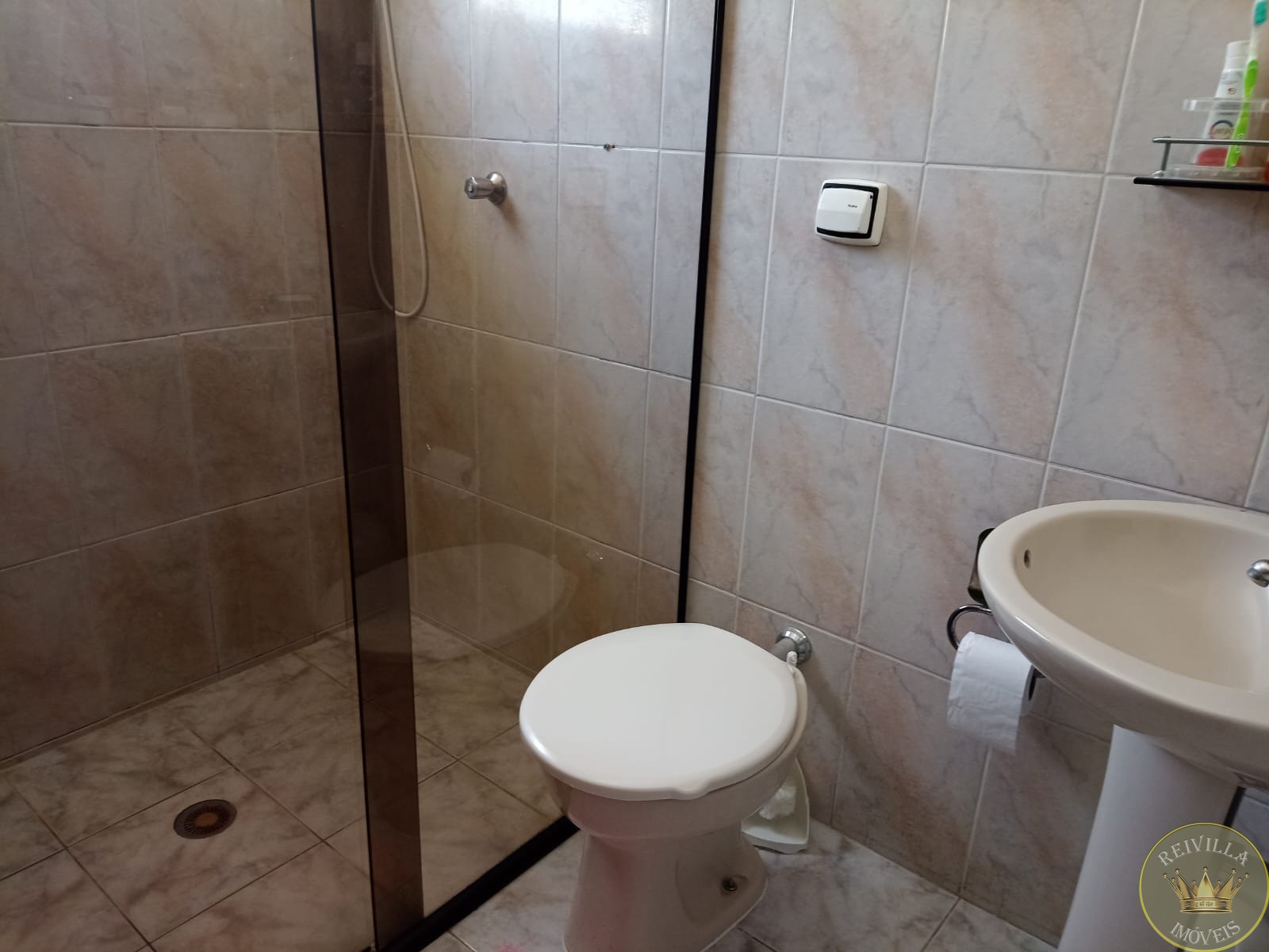 Excelente Sobrado com 3 Quartos ,sendo 01 suíte e 04 Vagas à Venda, 170 m²