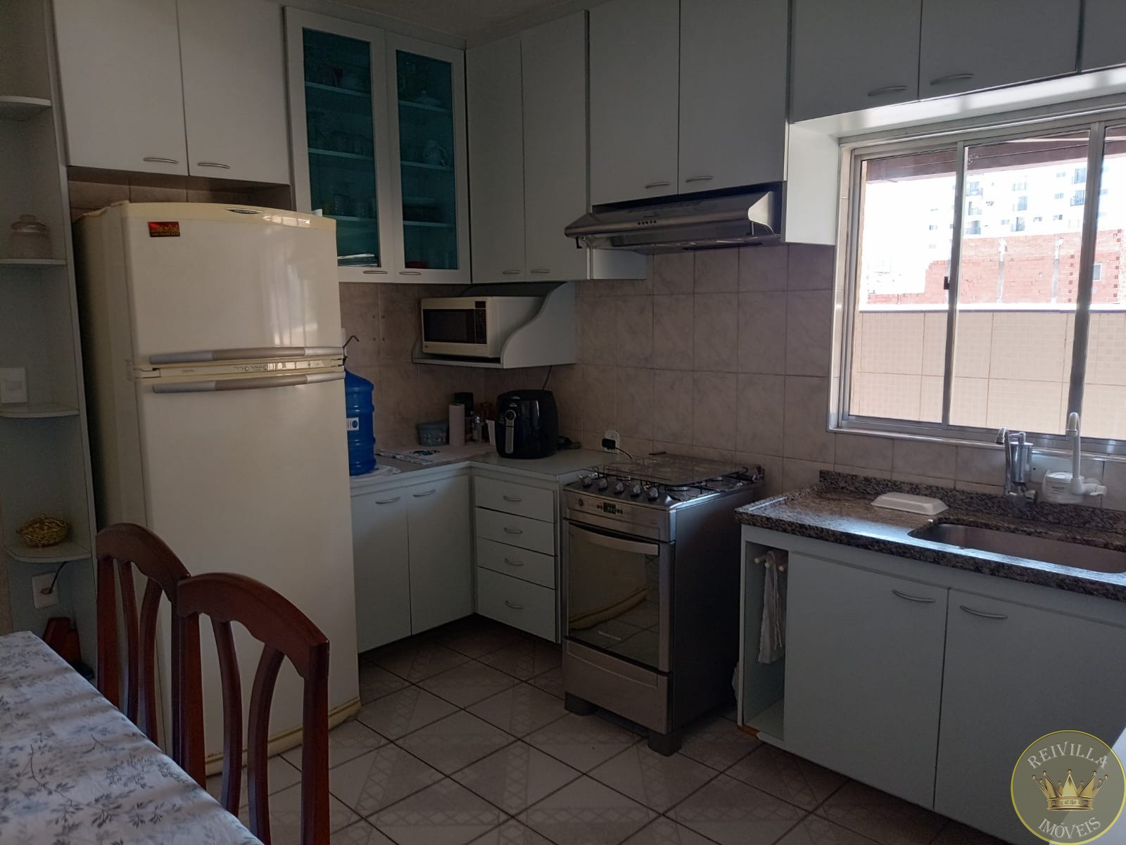 Excelente Sobrado com 3 Quartos ,sendo 01 suíte e 04 Vagas à Venda, 170 m²
