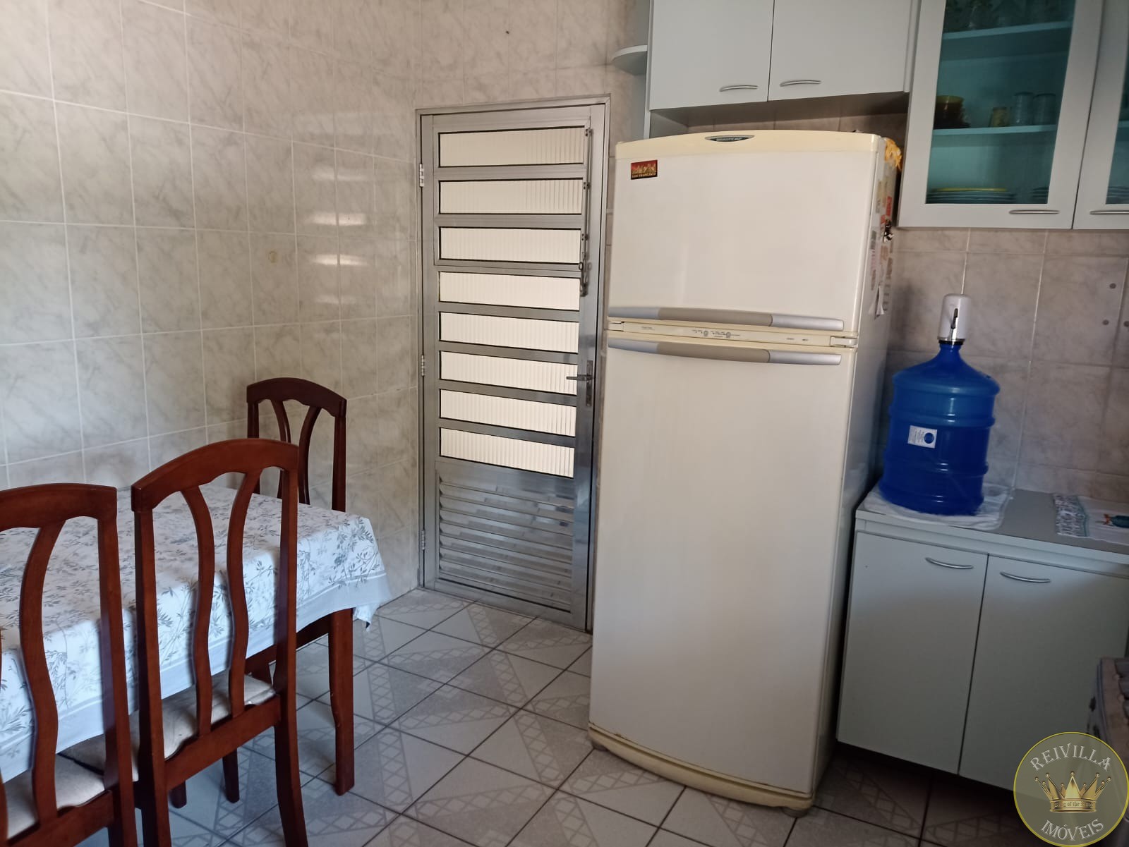 Excelente Sobrado com 3 Quartos ,sendo 01 suíte e 04 Vagas à Venda, 170 m²