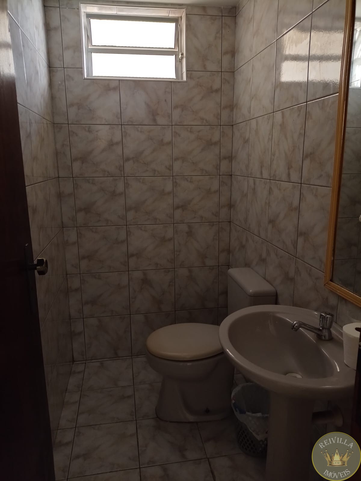 Excelente Sobrado com 3 Quartos ,sendo 01 suíte e 04 Vagas à Venda, 170 m²
