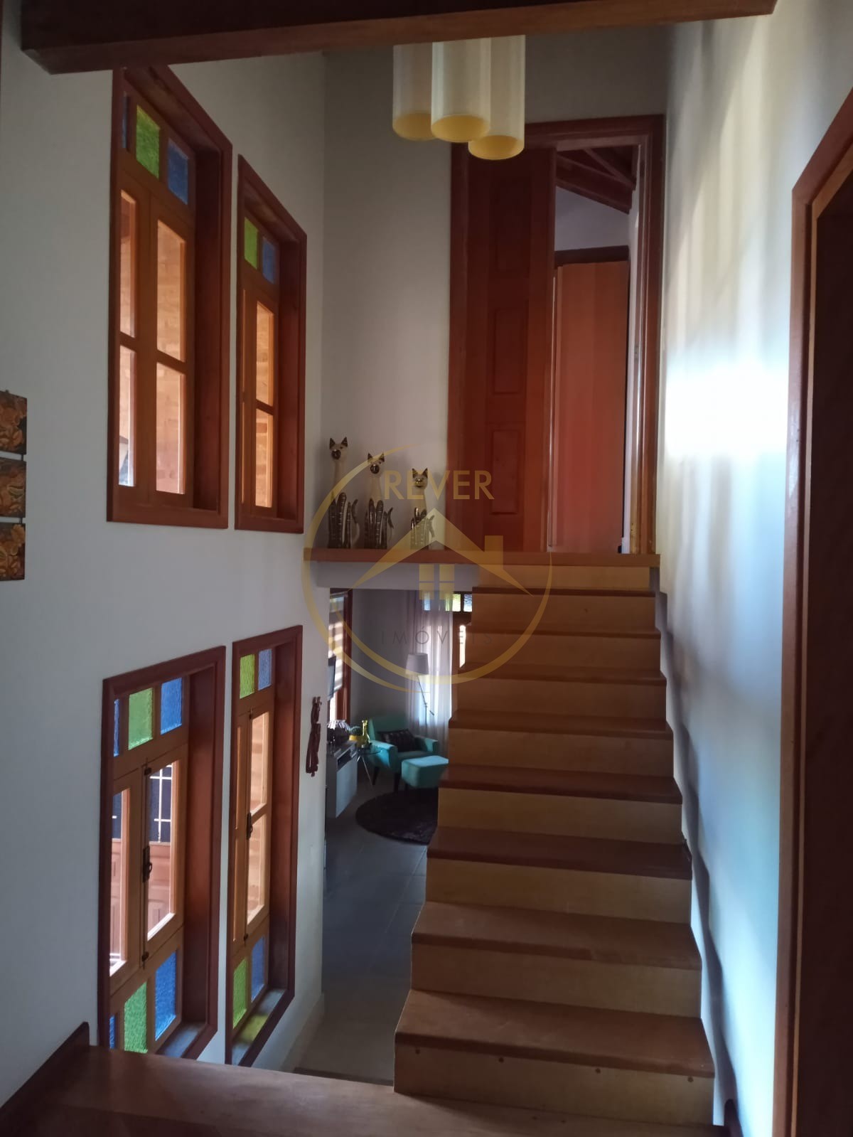 Casa à venda com 3 quartos, 210m² - Foto 11