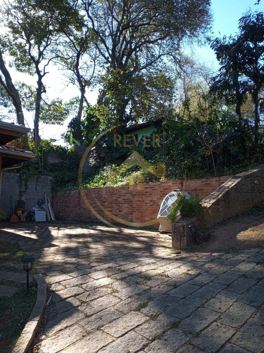 Casa à venda com 3 quartos, 210m² - Foto 6
