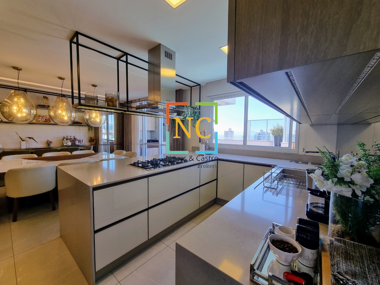 Cobertura, 3 quartos, 187 m² - Foto 3