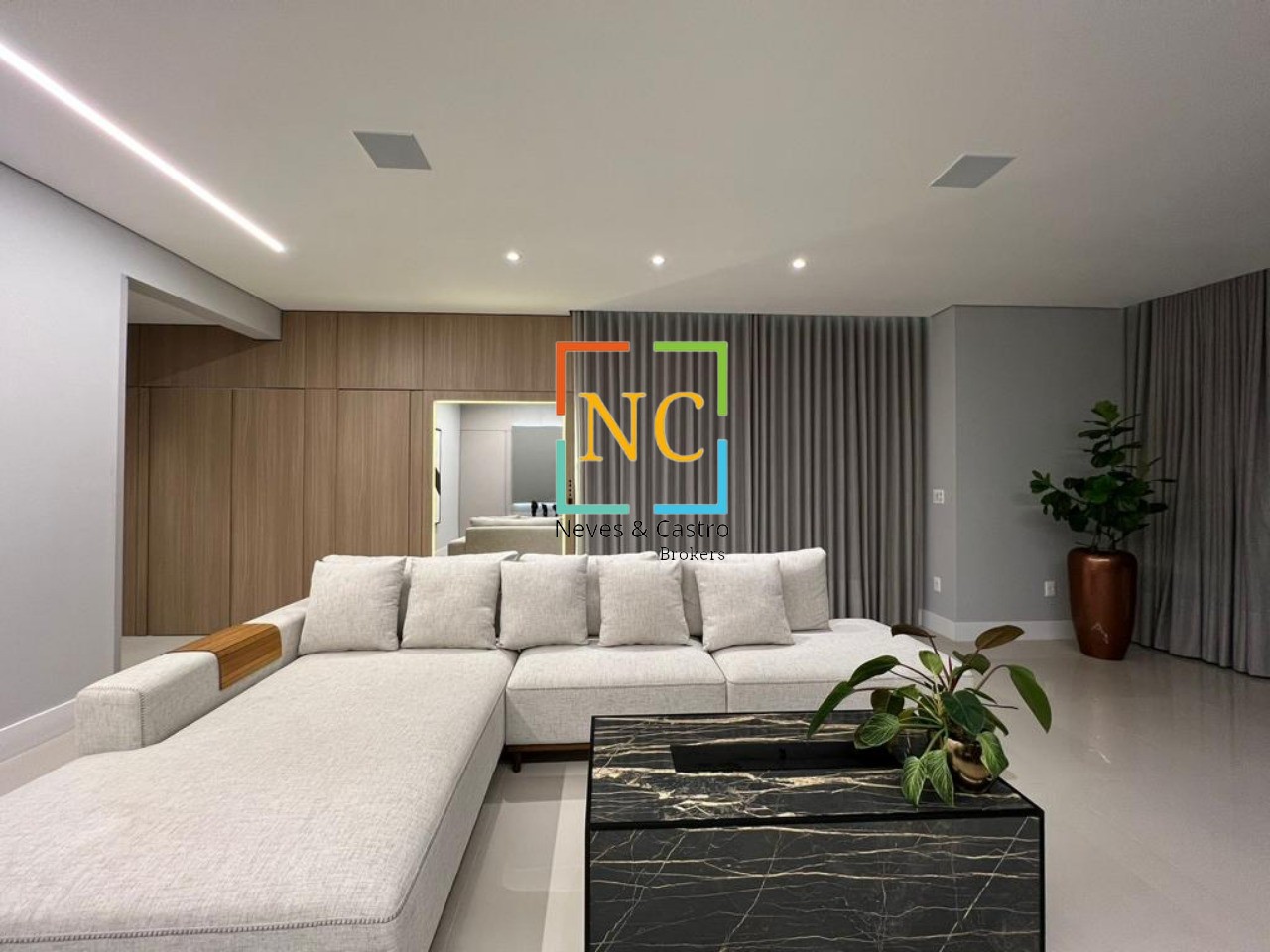 Cobertura, 3 quartos, 215 m² - Foto 14