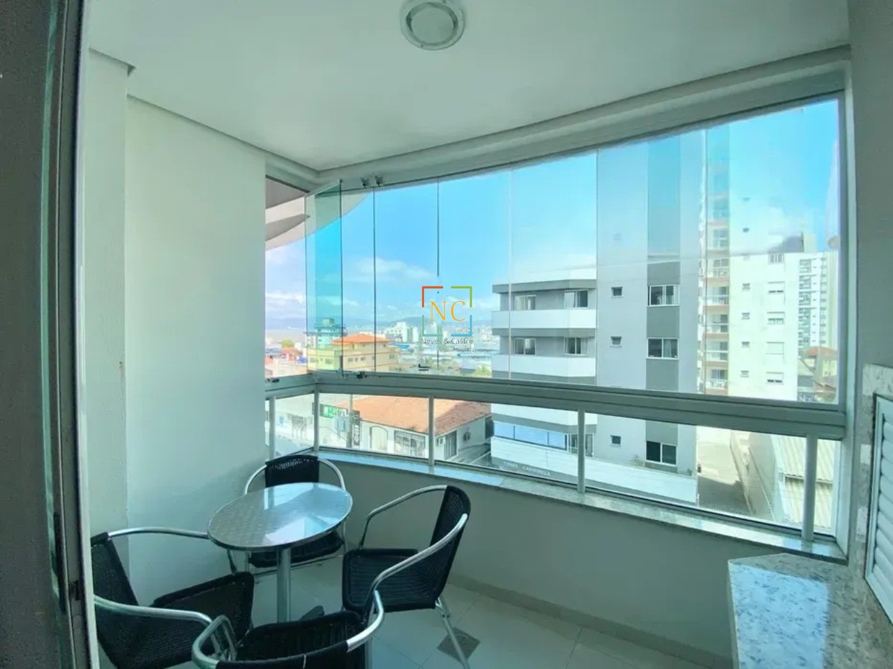 Apartamento, 3 quartos, 130 m² - Foto 3