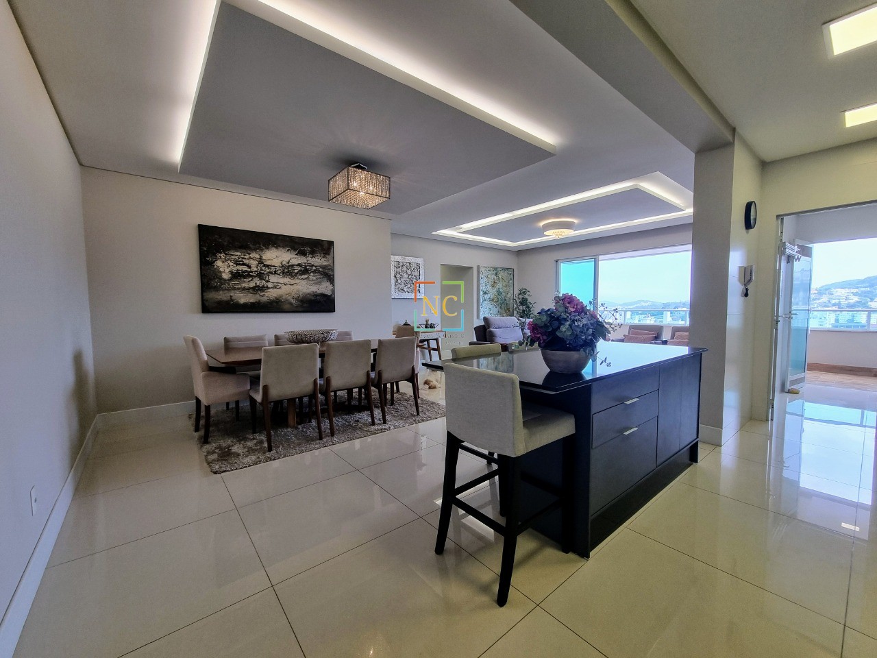 Apartamento, 3 quartos, 147 m² - Foto 2