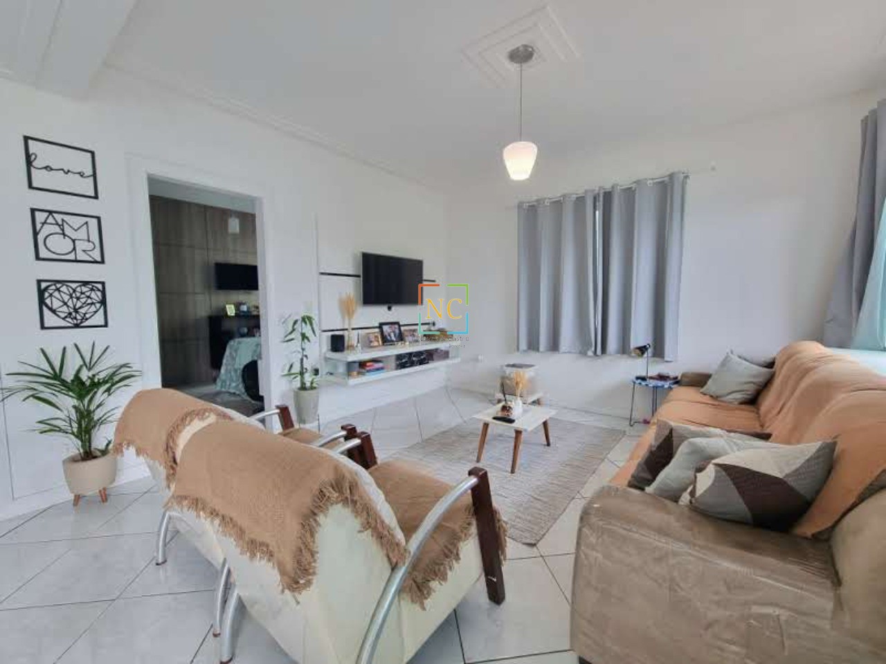 Casa, 4 quartos, 240 m² - Foto 4
