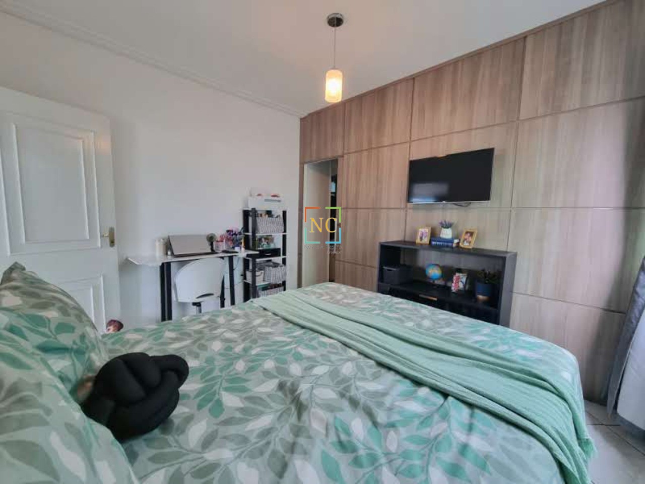 Casa, 4 quartos, 240 m² - Foto 11